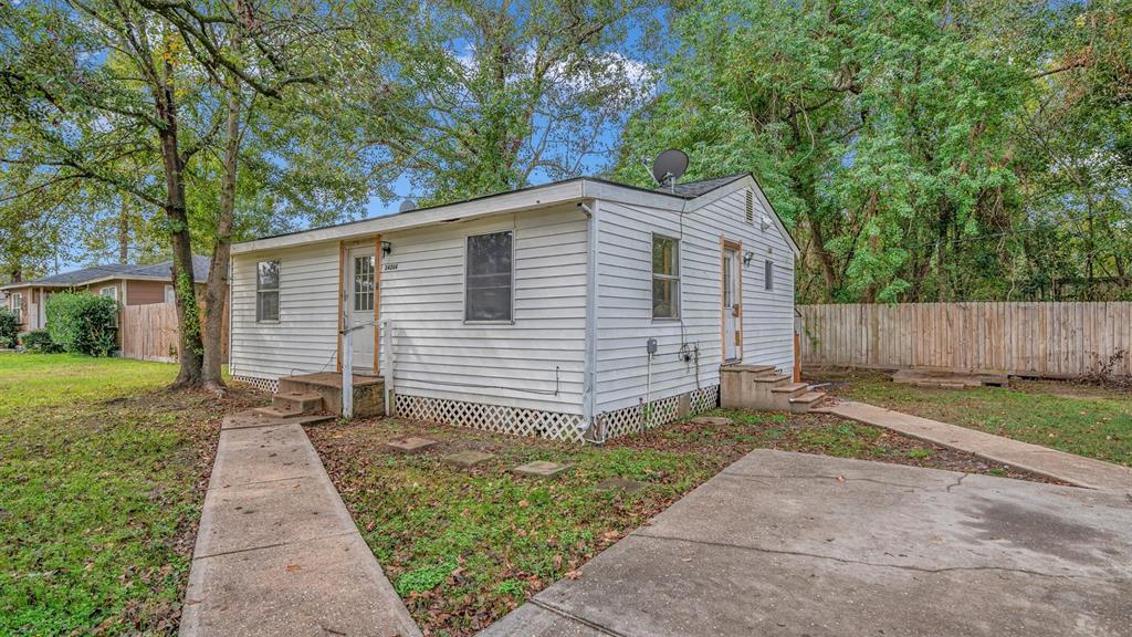 24188 Linda Lane #1-2, Porter, Texas image 1