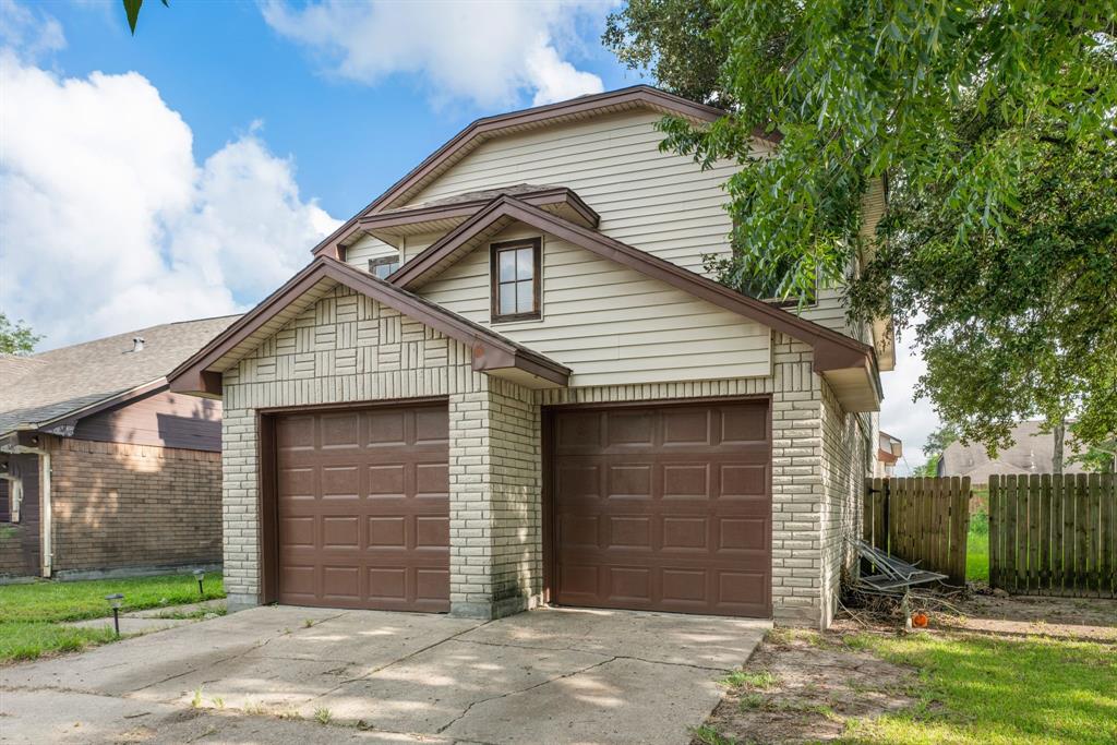 4719 Black Rock Street, Baytown, Texas image 4
