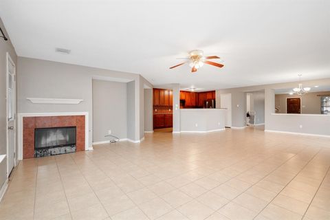 Single Family Residence in Houston TX 534 Remington Lodge Court 14.jpg