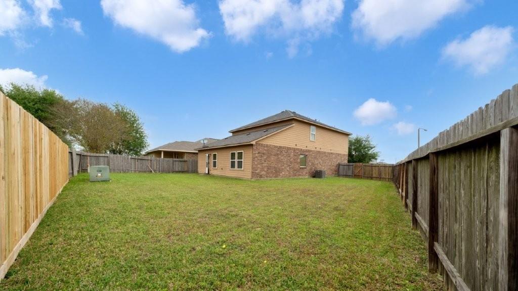 2201 Moonstone Court, Texas City, Texas image 18