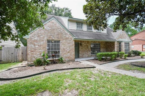 Single Family Residence in Spring TX 17319 Tall Cypress Drive.jpg