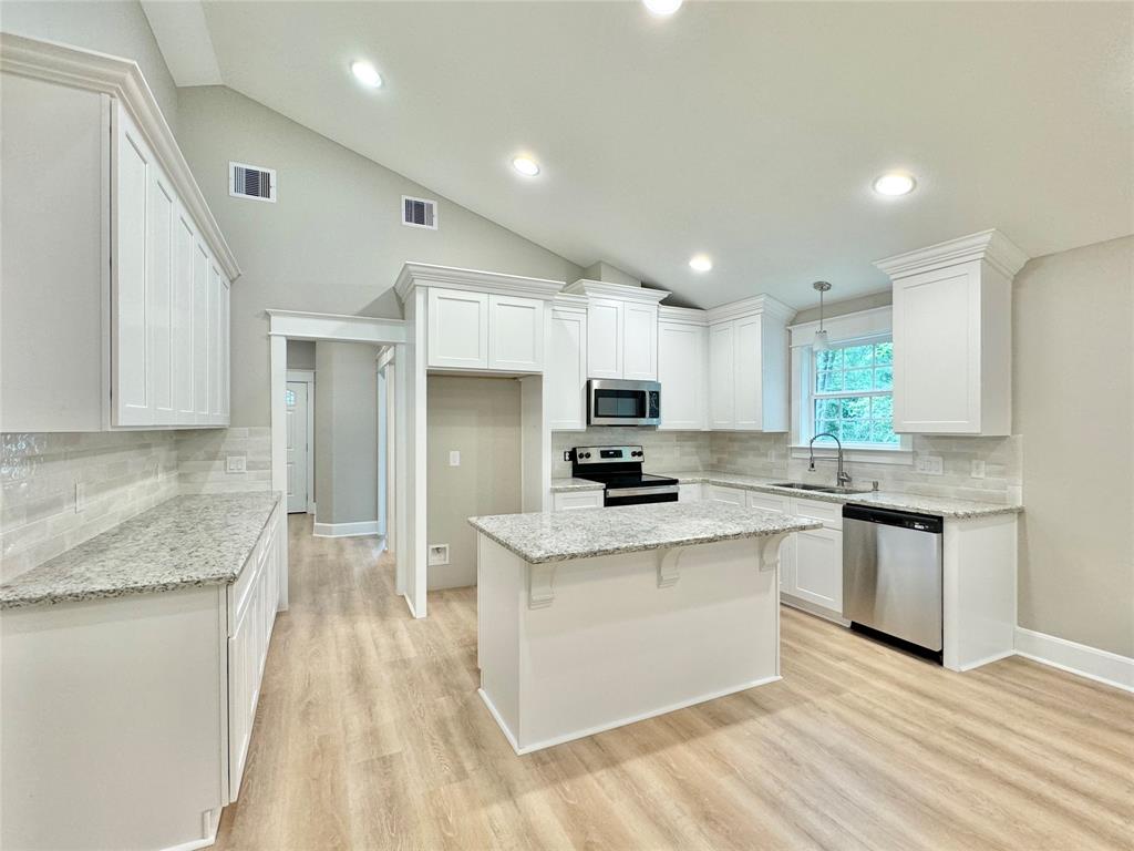 63 Heatley, Trinity, Texas image 7