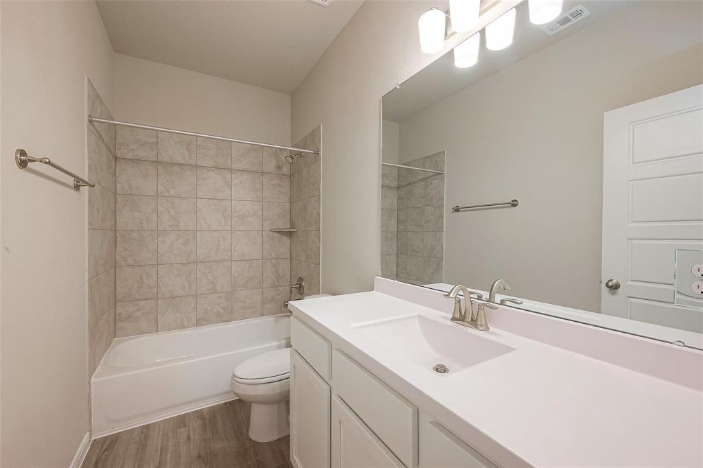 2135 Sanders Brook Drive, Baytown, Texas image 26