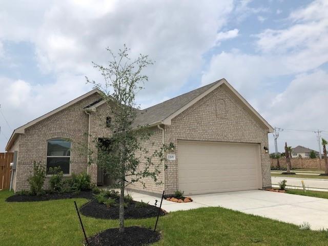 2135 Sanders Brook Drive, Baytown, Texas image 1