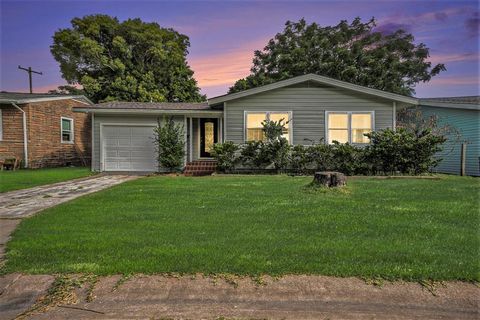 116 Whiting Street Galveston TX 77550