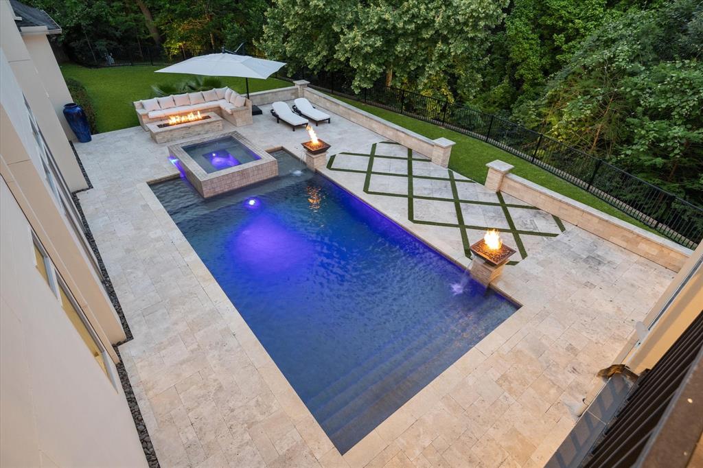 22 E Shady Lane #E, Houston, Texas image 3