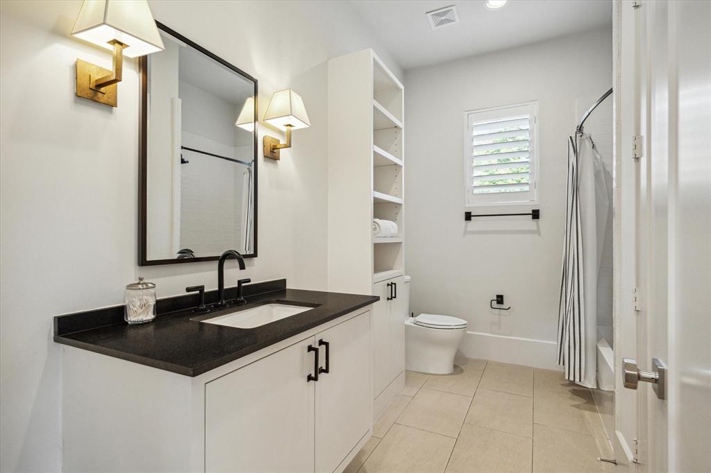 22 E Shady Lane #E, Houston, Texas image 37