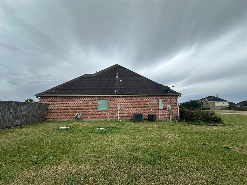 14870 Lisa Lane, Beaumont, Texas image 4