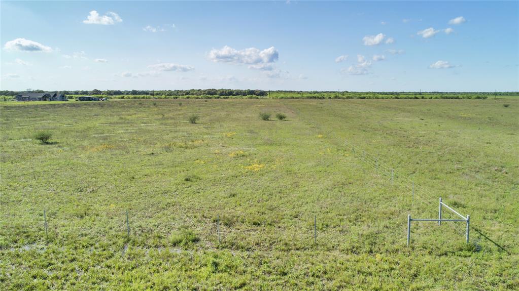 1127 County Road 124, Edna, Texas image 6