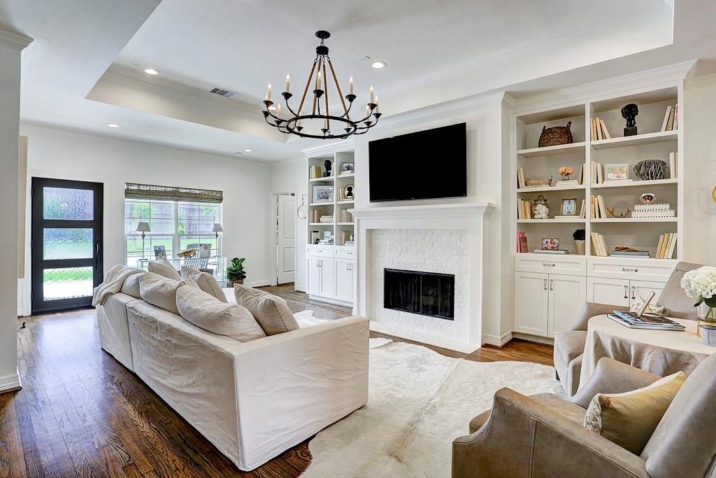 5326 Windswept Lane, Houston, Texas image 5