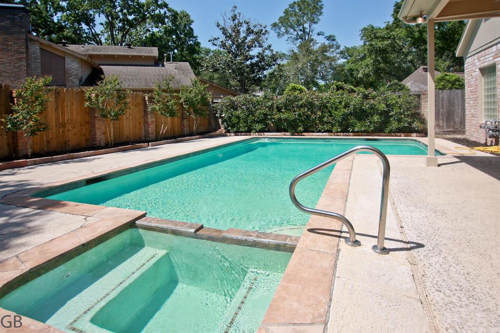 918 Longview Drive, Sugar Land, Texas image 39
