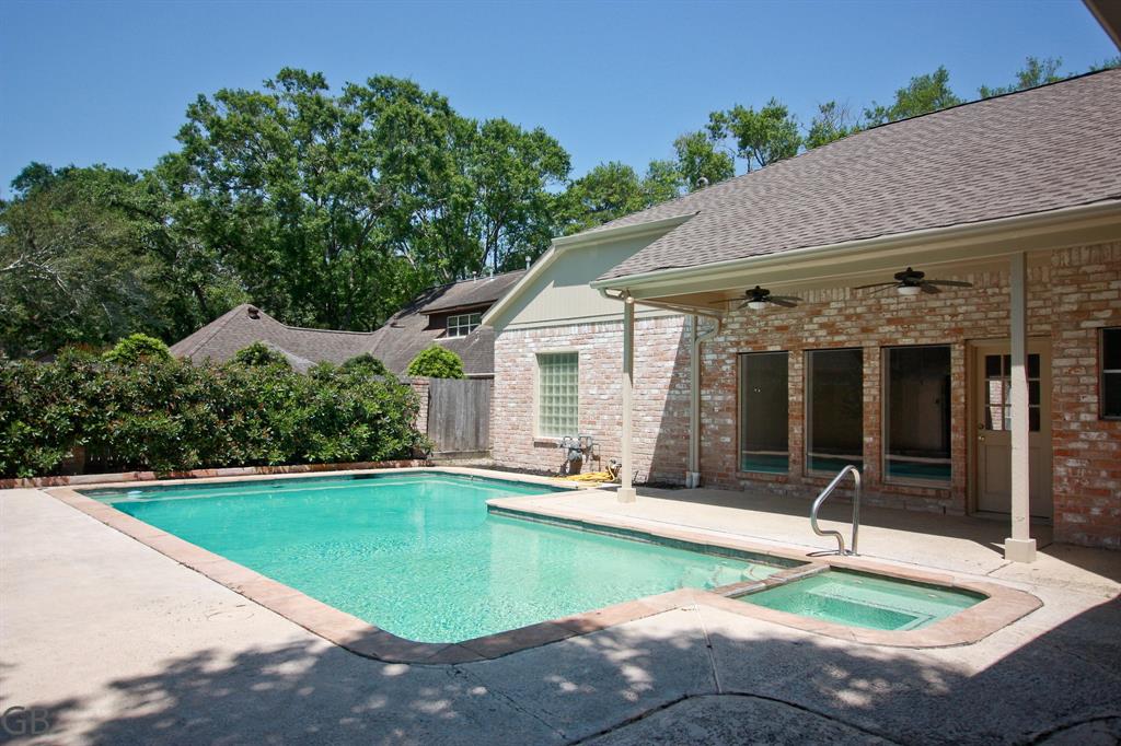 918 Longview Drive, Sugar Land, Texas image 37