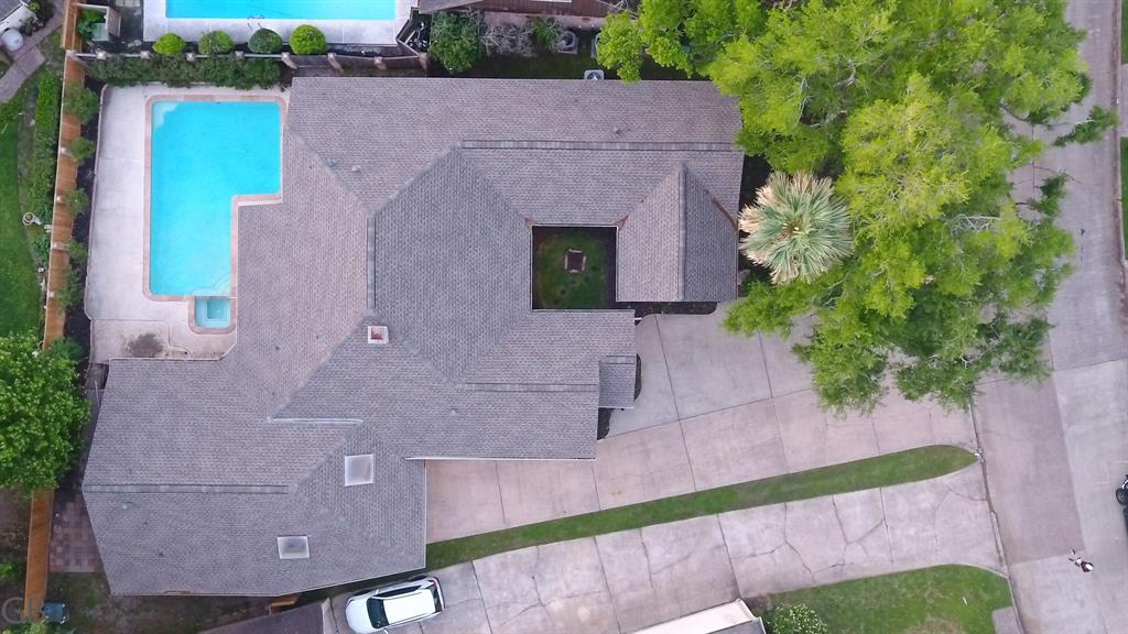 918 Longview Drive, Sugar Land, Texas image 35