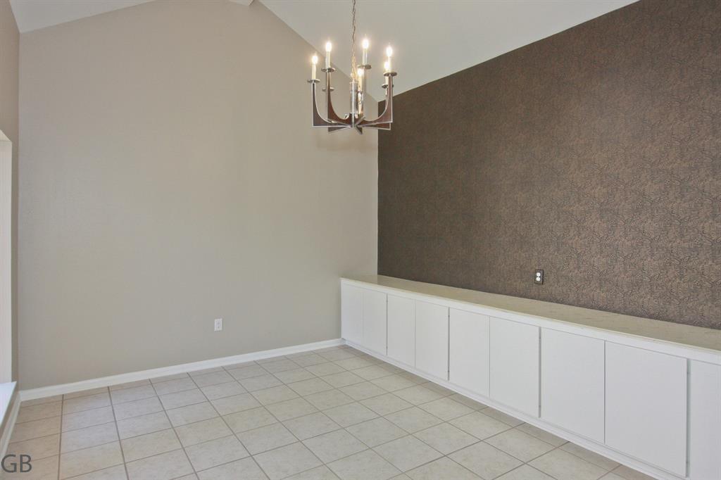 918 Longview Drive, Sugar Land, Texas image 5