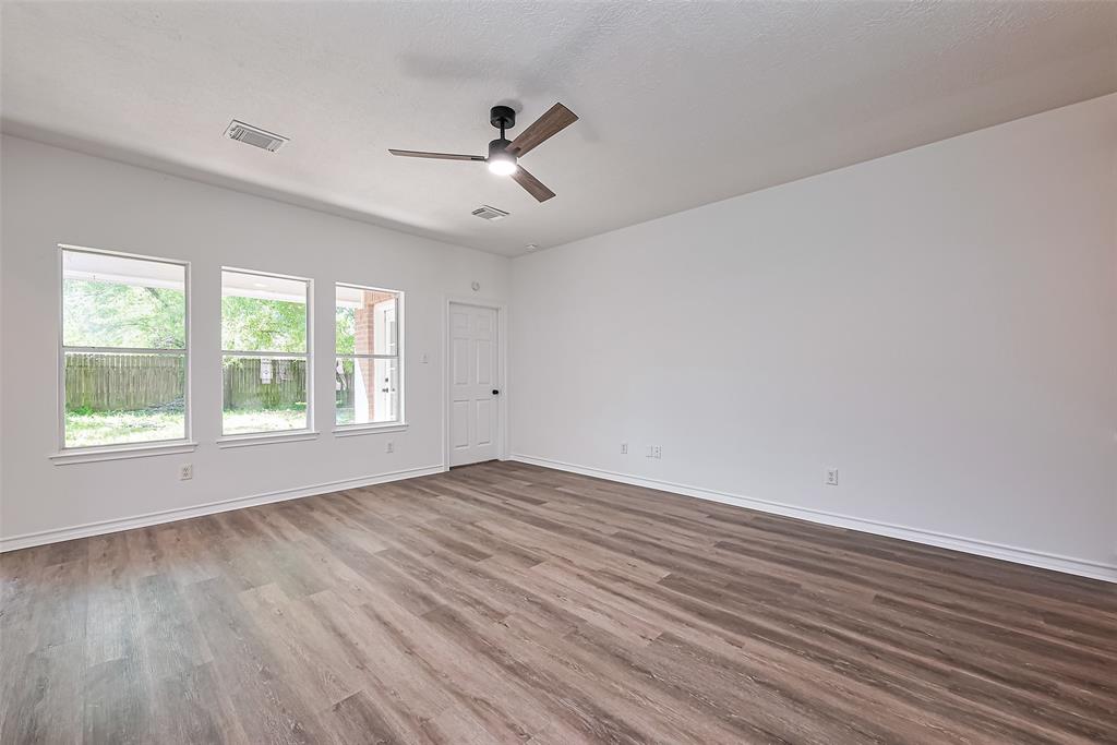 23490 Flower Ridge Lane, Porter, Texas image 4