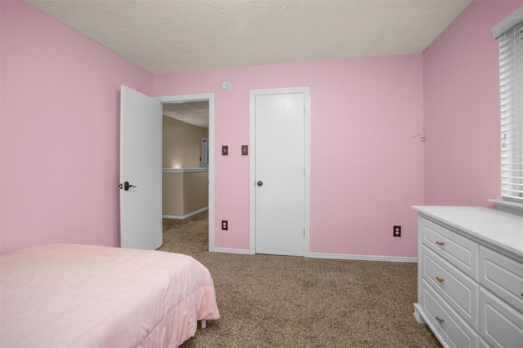 5009 Deerpath Drive, Conroe, Texas image 37