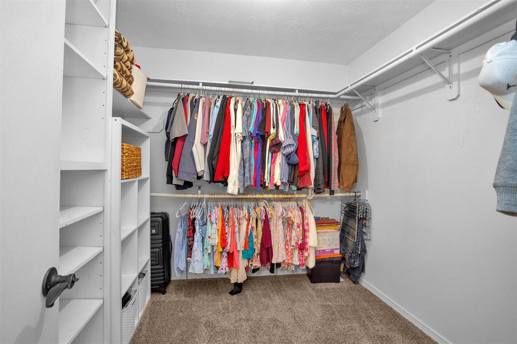 5009 Deerpath Drive, Conroe, Texas image 30