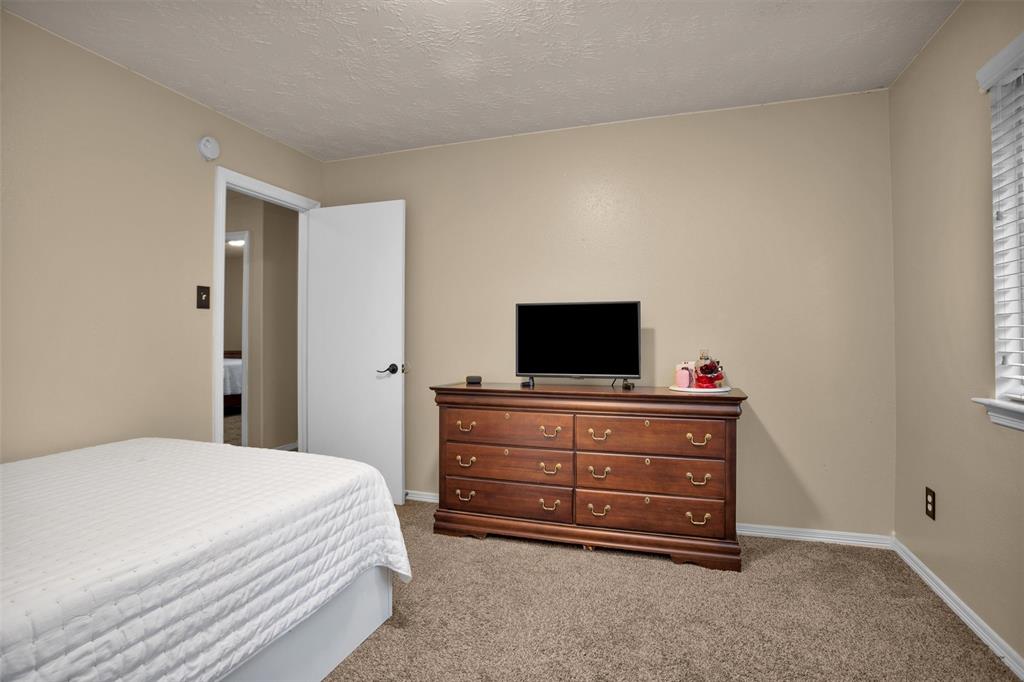 5009 Deerpath Drive, Conroe, Texas image 41