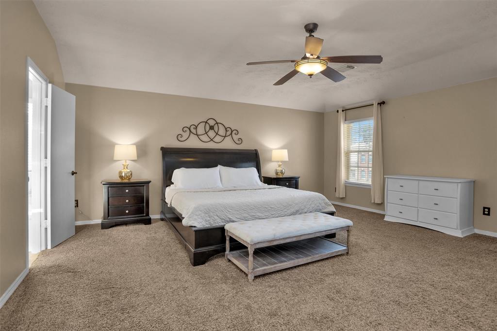 5009 Deerpath Drive, Conroe, Texas image 24