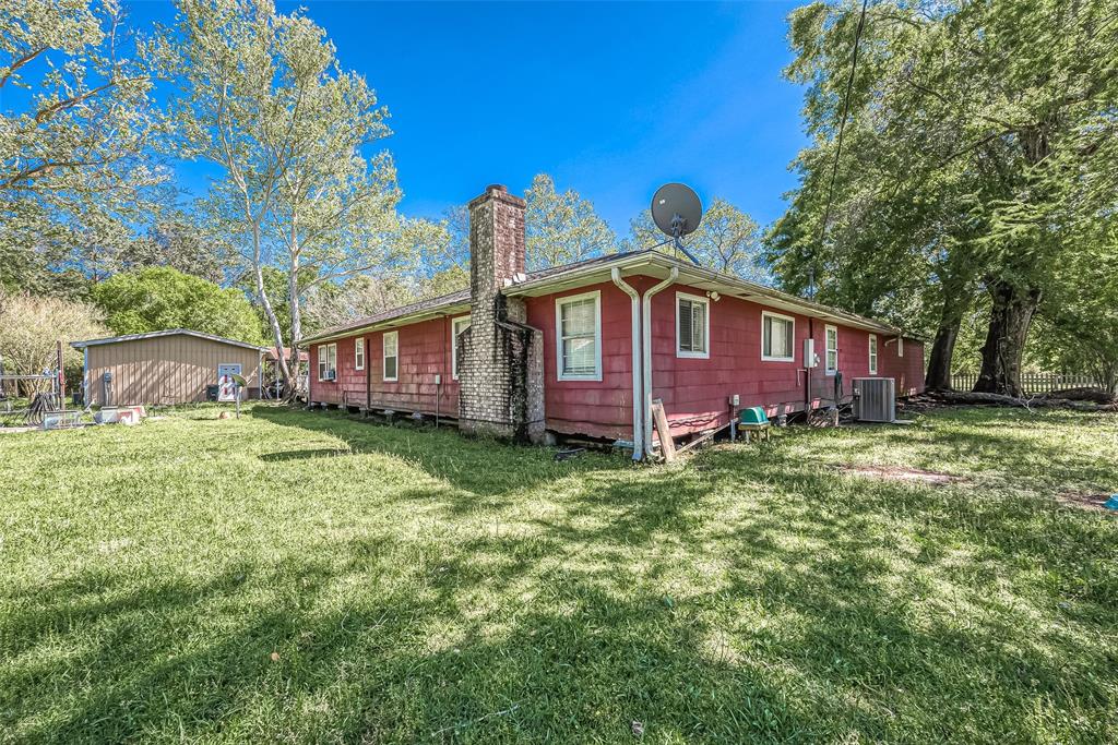 327 Wallace Road, Hankamer, Texas image 17