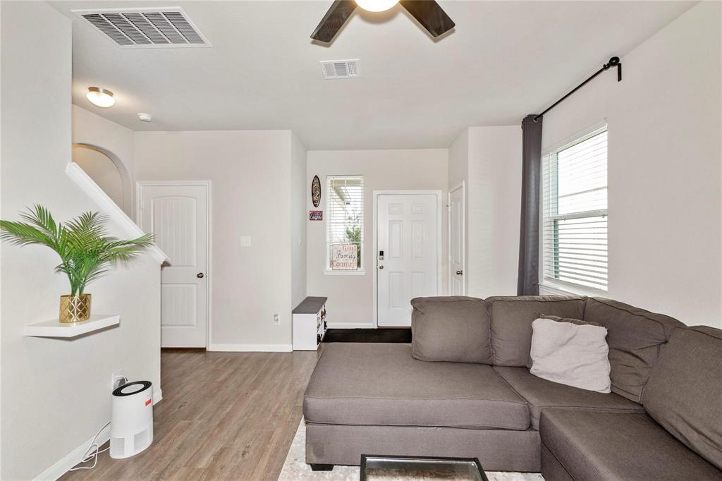 3544 Wooded Lane