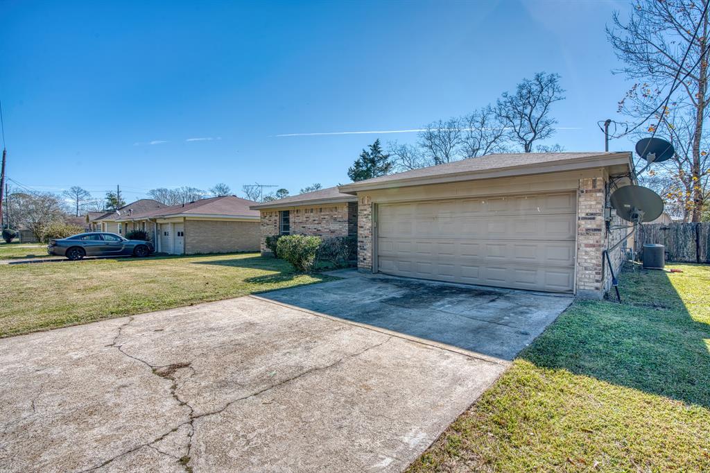 9355 Josey Street, Beaumont, Texas image 3