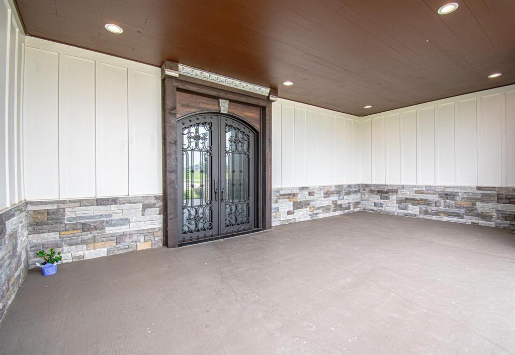 526 Angus Trail