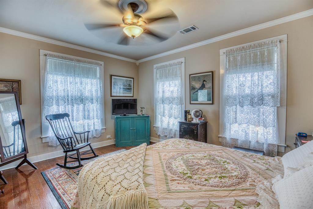 314 W Vulcan Street, Brenham, Texas image 18