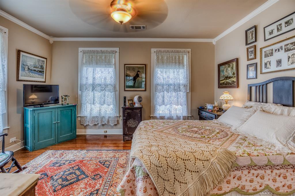 314 W Vulcan Street, Brenham, Texas image 17