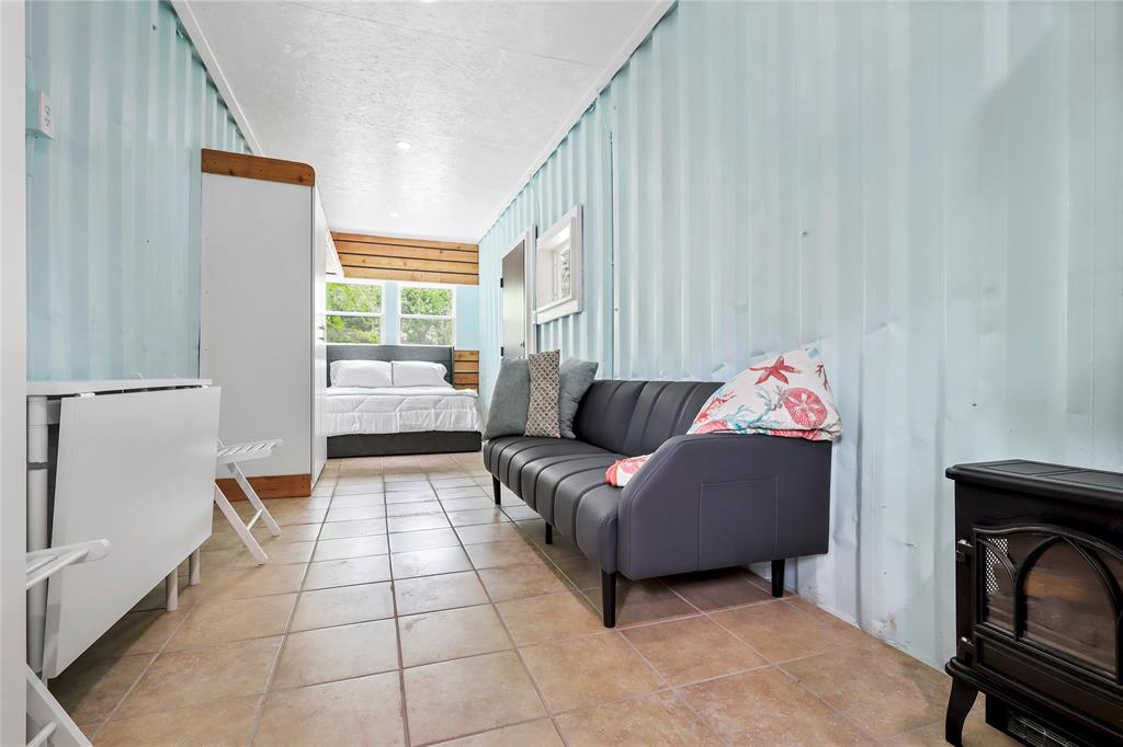 4622 4th Street, Bacliff, Texas image 7