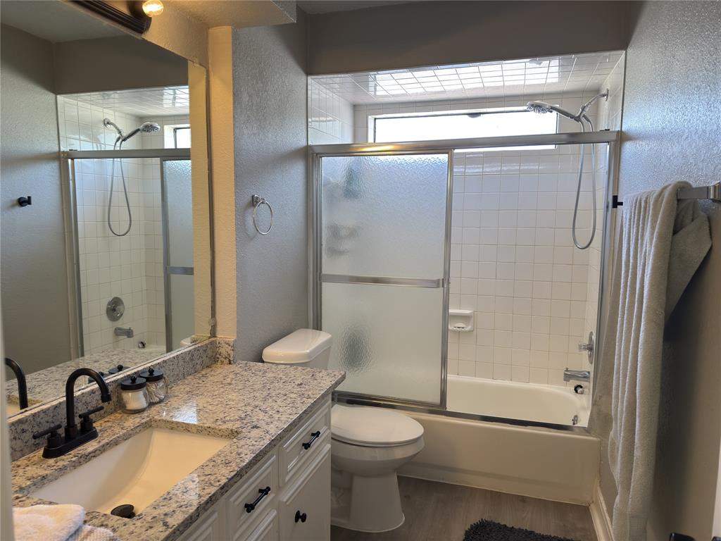 1709 Coles Farm Drive, Sugar Land, Texas image 37
