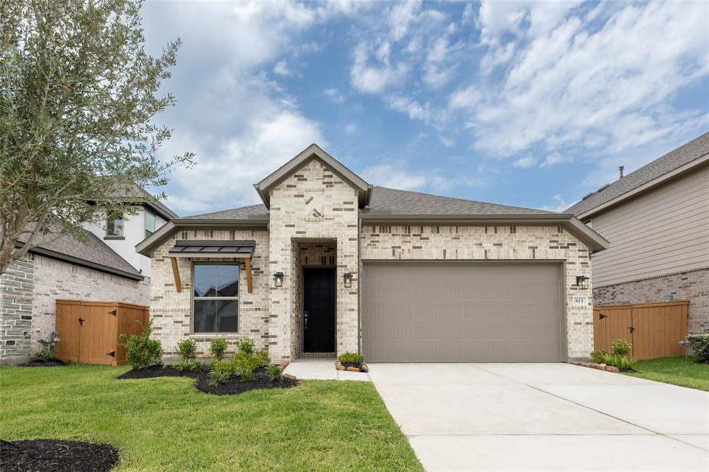 813 Coronado Terrace Lane, Katy, Texas image 1