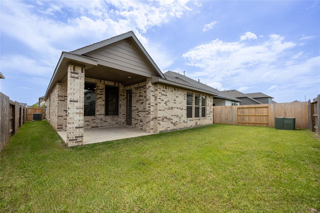 813 Coronado Terrace Lane, Katy, Texas image 6