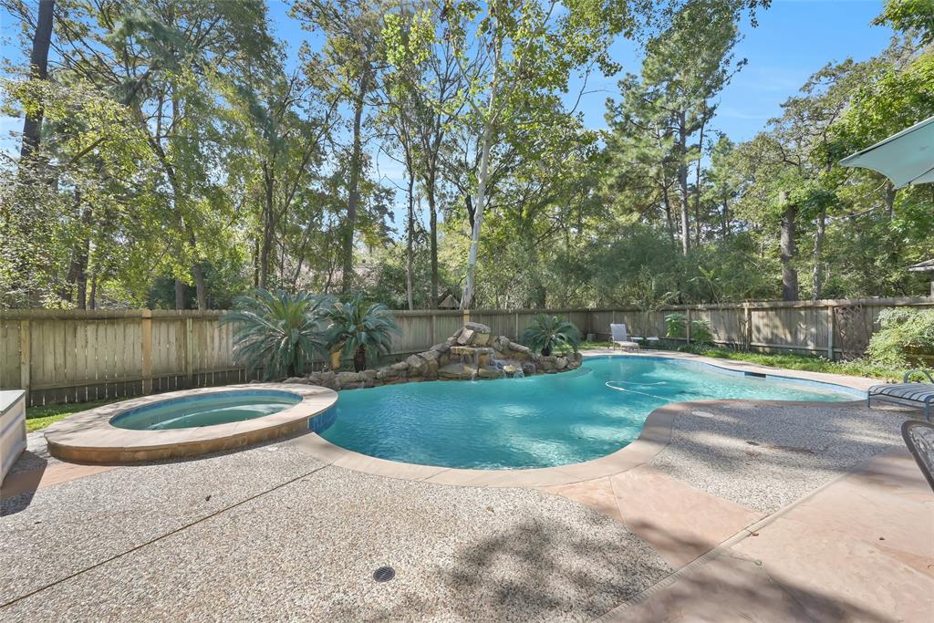 51 Indian Summer Place, The Woodlands, Texas image 26