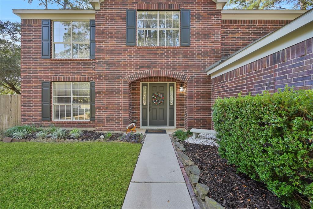 51 Indian Summer Place, The Woodlands, Texas image 3