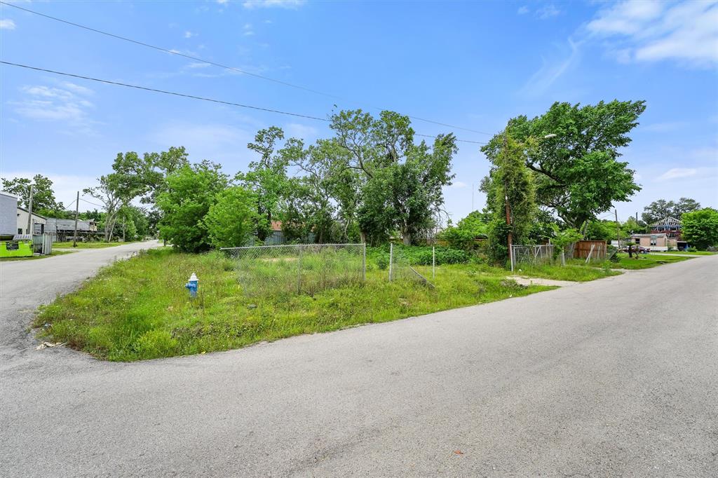 4516 Perry Street, Houston, Texas image 6