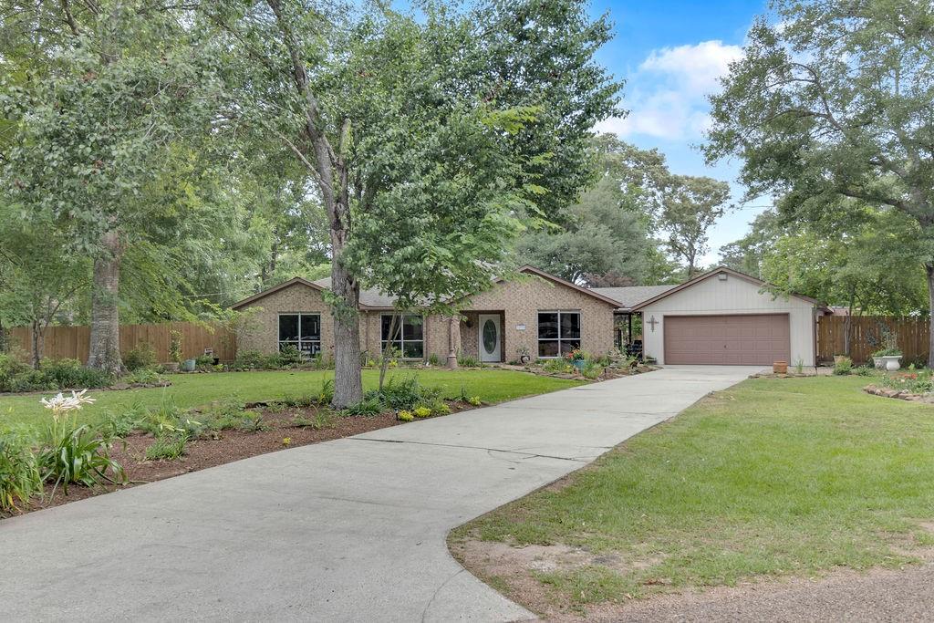 24930 Plantation Estates Avenue