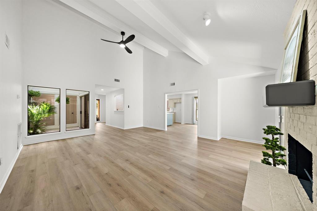 15903 Sea Palms Drive