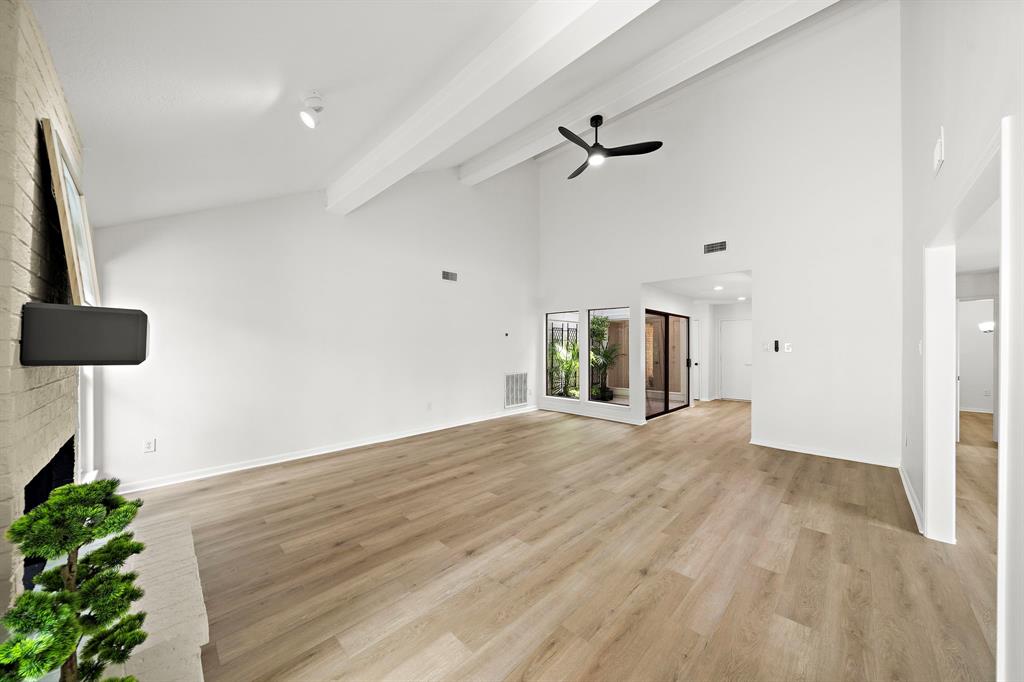 15903 Sea Palms Drive