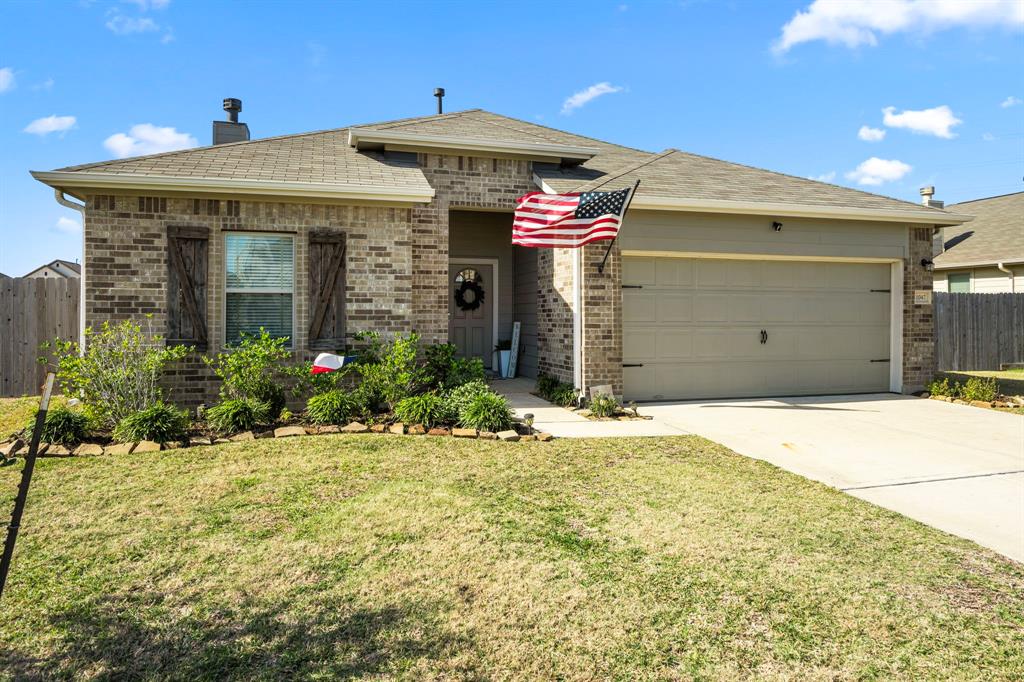 1047 Brahma Circle, East Bernard, Texas image 3