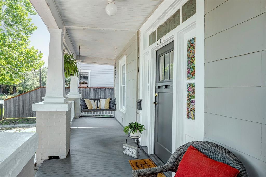 710 Woodland Street, Houston, Texas image 2