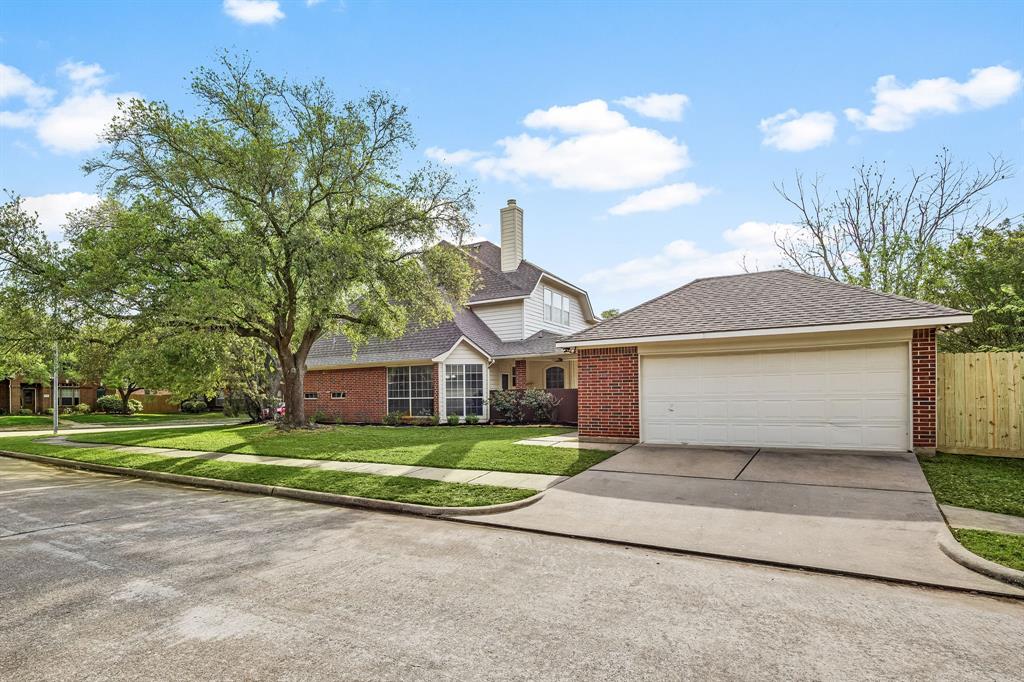 12815 Jubilee Park Court, Houston, Texas image 3
