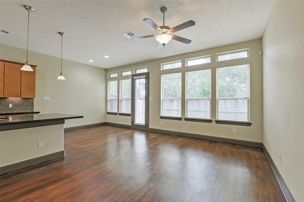 55 Aventura Place