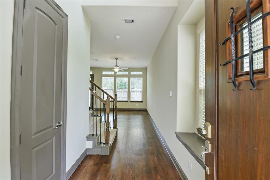 55 Aventura Place