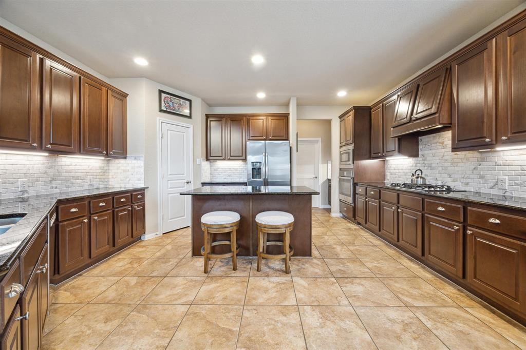 2413 Steele Ranch Court, Friendswood, Texas image 14
