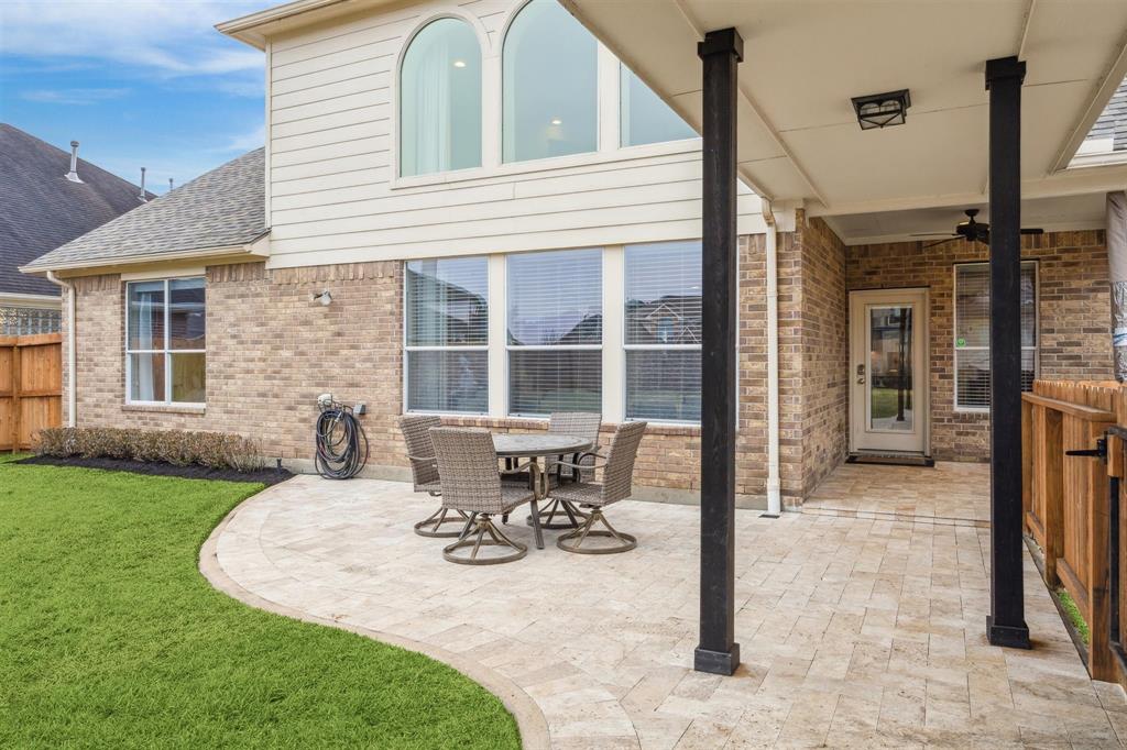 2413 Steele Ranch Court, Friendswood, Texas image 33