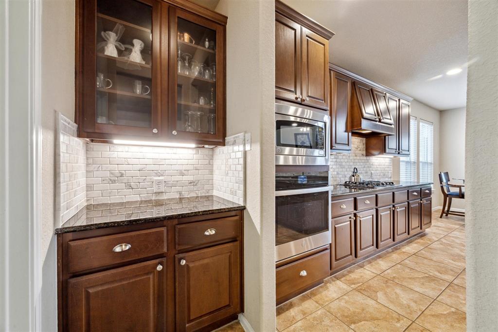2413 Steele Ranch Court, Friendswood, Texas image 8