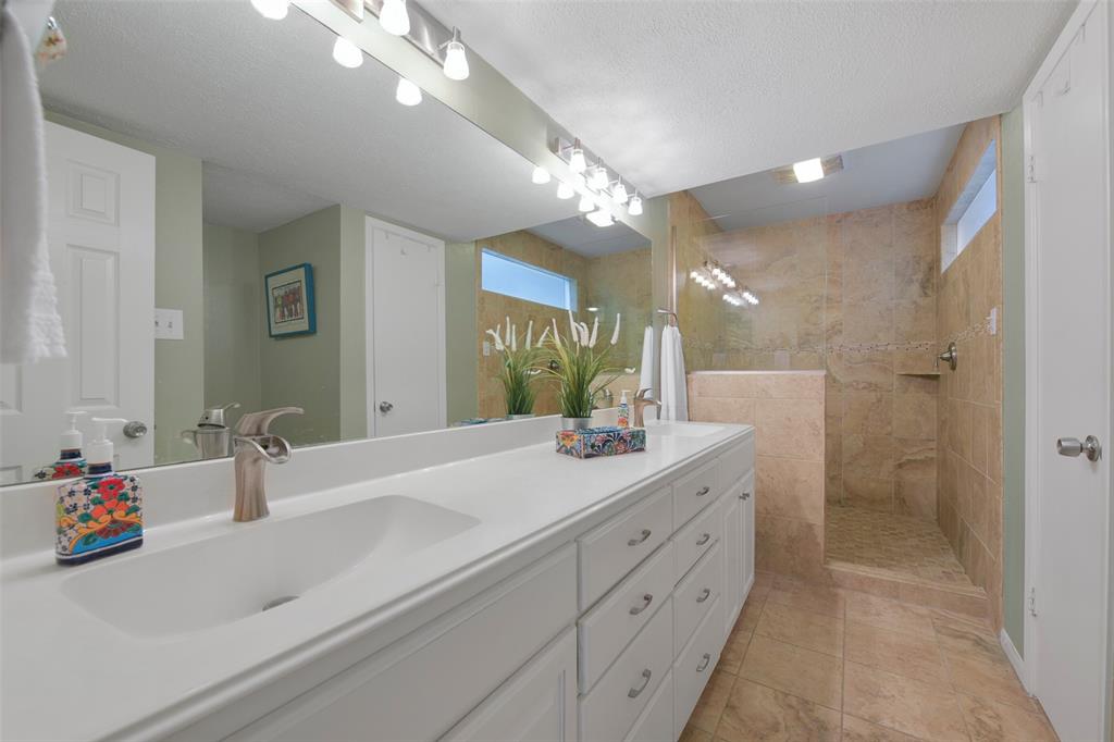 Photo 20 of 39 of 18107 Bal Harbour Drive townhome
