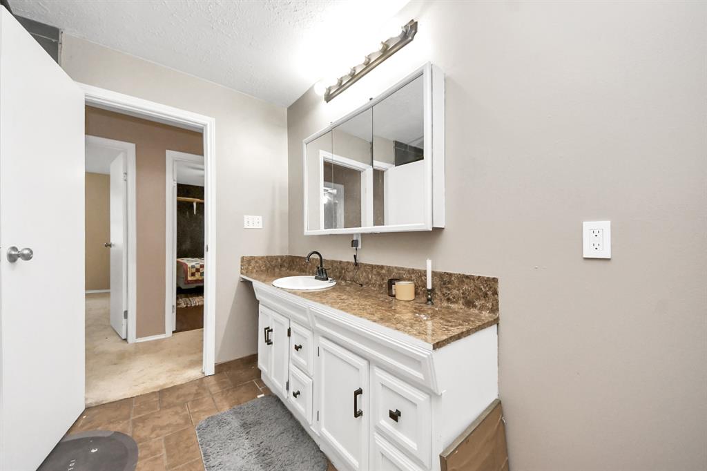 3810 Peters San Felipe Road, Sealy, Texas image 26