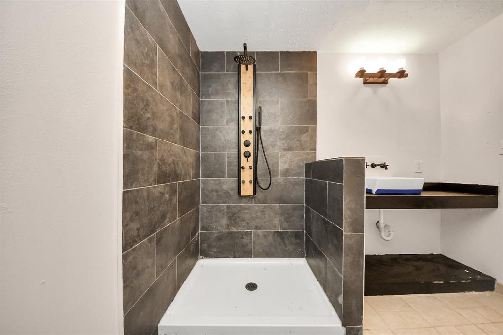 3810 Peters San Felipe Road, Sealy, Texas image 20